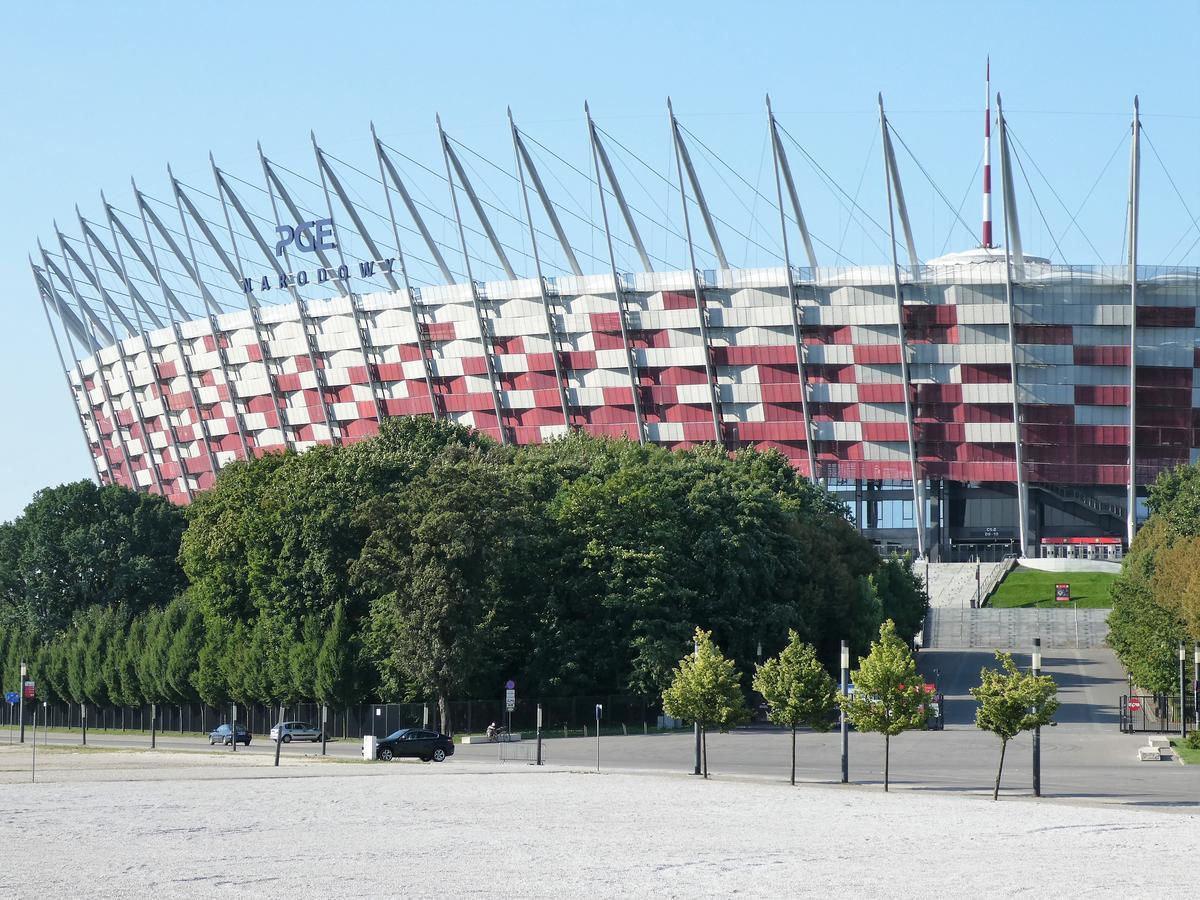 Apartamenty Metro Praga Варшава Экстерьер фото